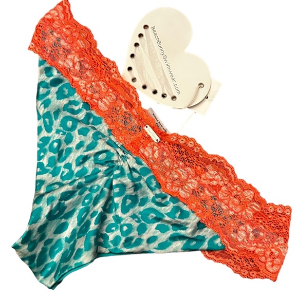 Beach Bunny Turquoise Cheetah Bikini Bottom nwt - Picture 2 of 4